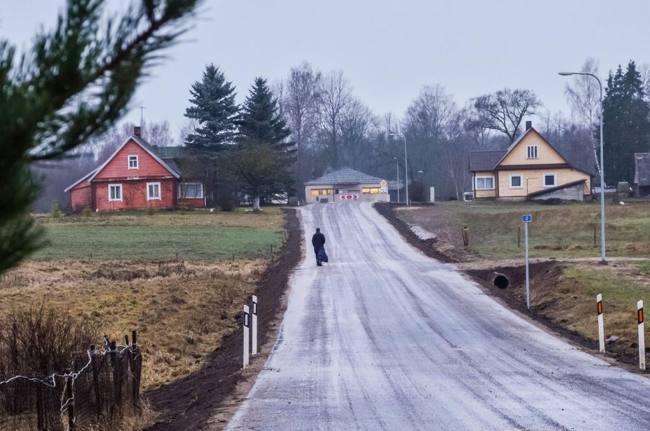 Vienuolių gyvenimas – ne tik malda