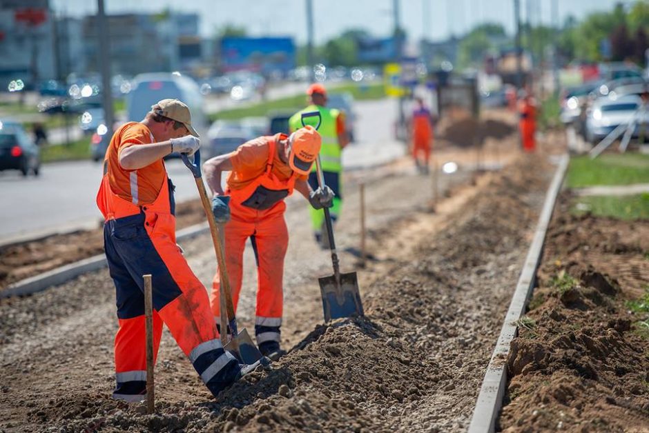 Šilainiuose atsiras naujas pėsčiųjų ir dviračių takas