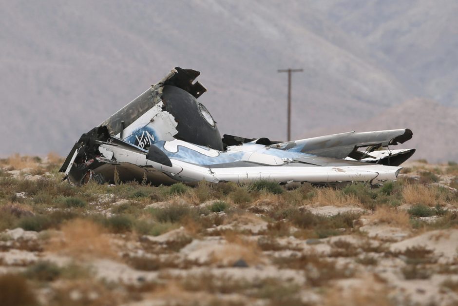 Per bandomąjį skrydį sudužo „Virgin Galactic“ erdvėlaivis