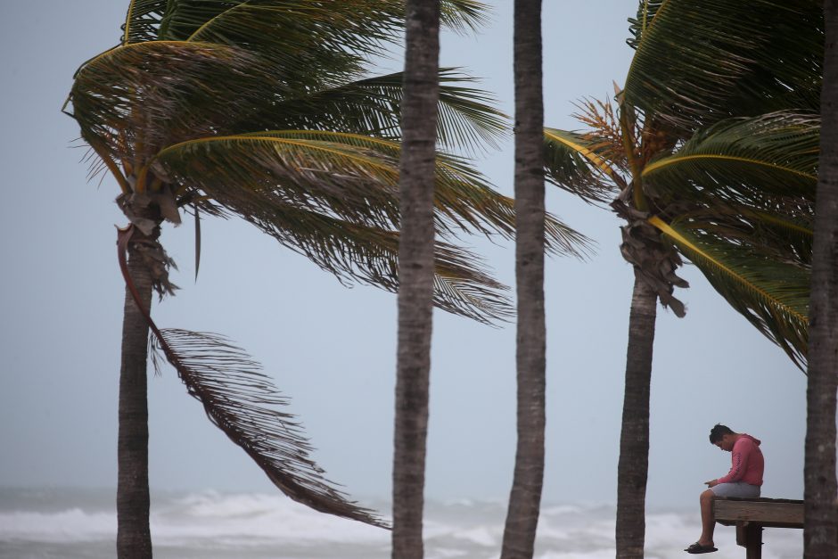 Uraganui „Irma“ pasiekus Floridą, 170 tūkst. būstų nėra elektros