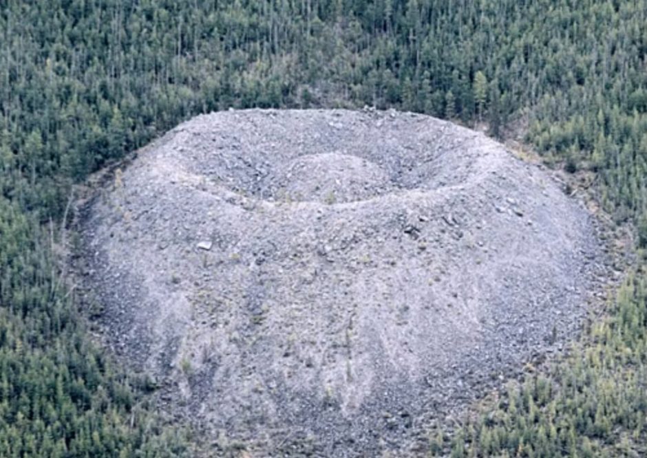 Patomskio krateris - mistikos ir radiacijos apgaubta Sibiro vieta