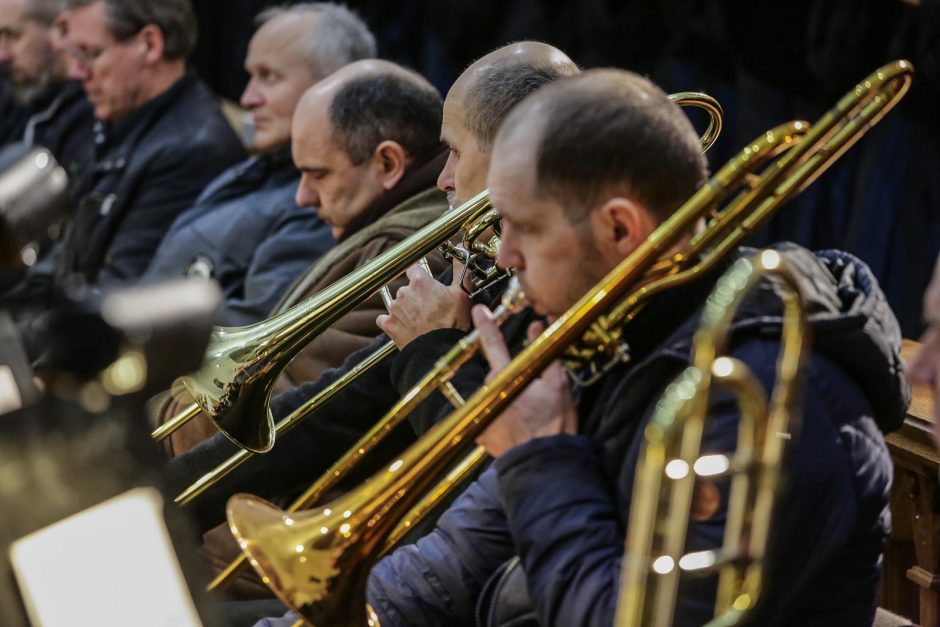 Sausio 13-osios proga bažnyčią užliejo galinga J. Brahmso muzika