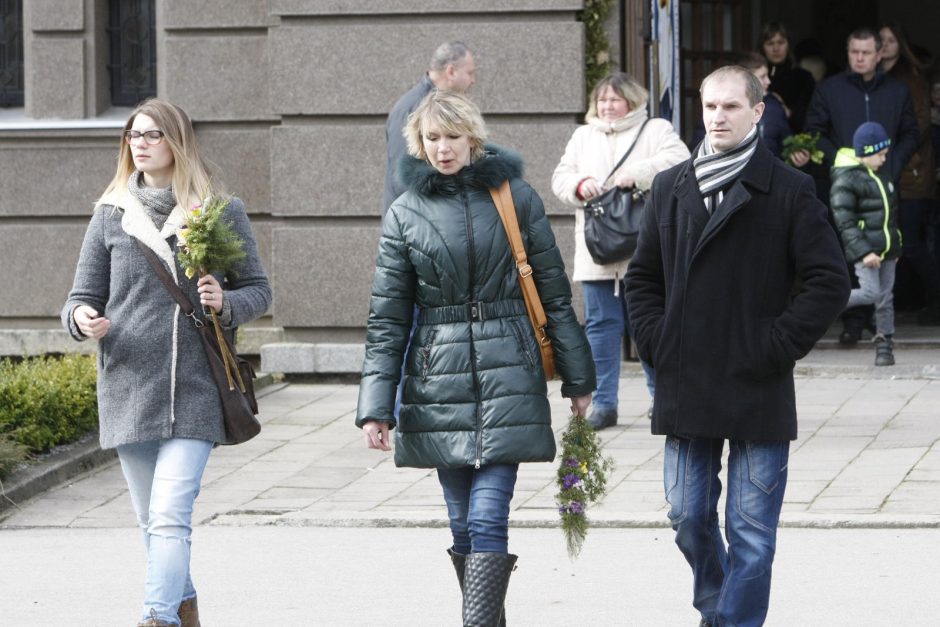 Klaipėdiečiai skubėjo į Verbų sekmadienio pamaldas