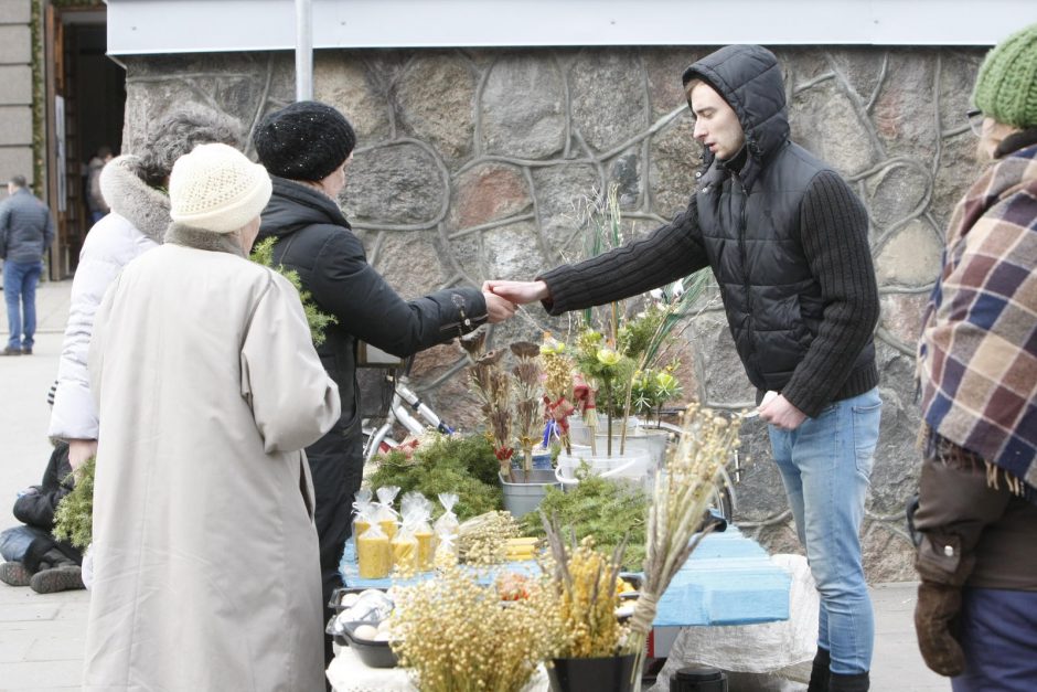 Klaipėdiečiai skubėjo į Verbų sekmadienio pamaldas