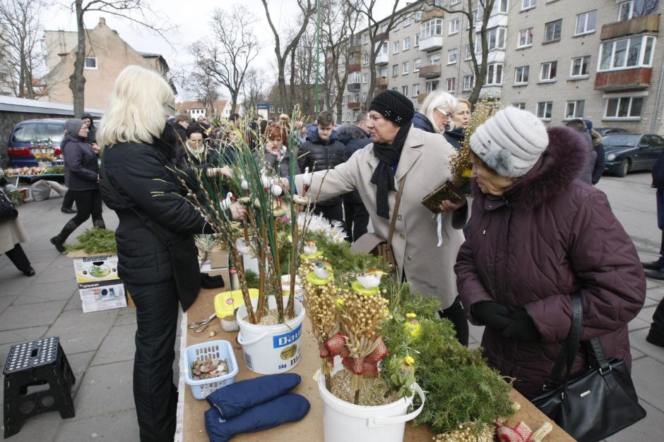 Klaipėdiečiai skubėjo į Verbų sekmadienio pamaldas