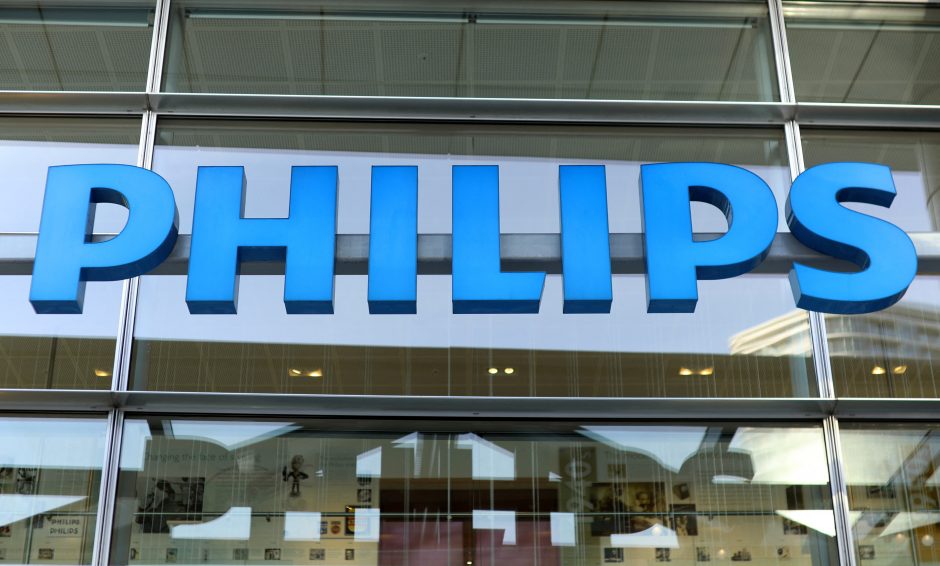 „Philips“ pelnas per metus išaugo 6 kartus, pajamos nepateisino lūkesčių