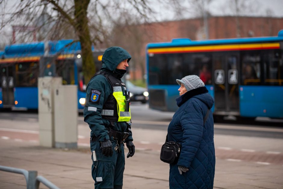 Klaipėdiečiai nepaiso KET: per kelias valandas – 28 pažeidėjai