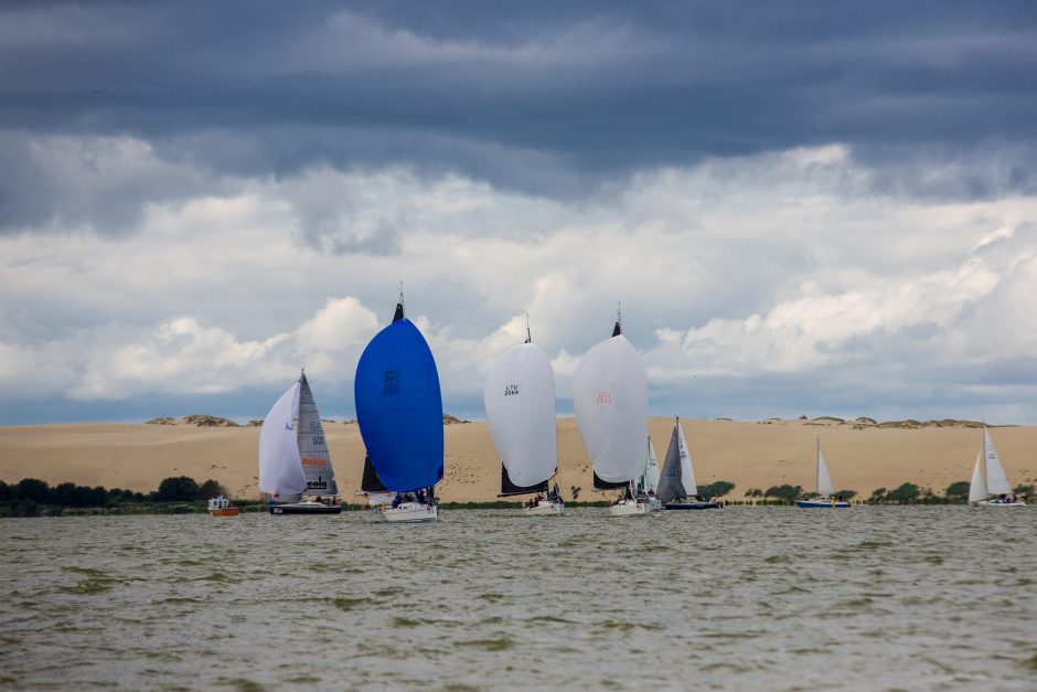 Didžiausias buriavimo įvykis: Nidoje ir Smiltynėje vyks – „Kuršių marių regata“