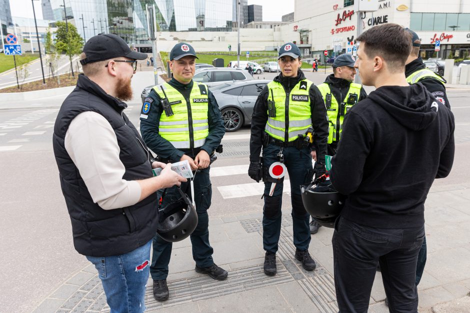 Policija su paspirtukų nuomotojais Vilniuje rengia reidą