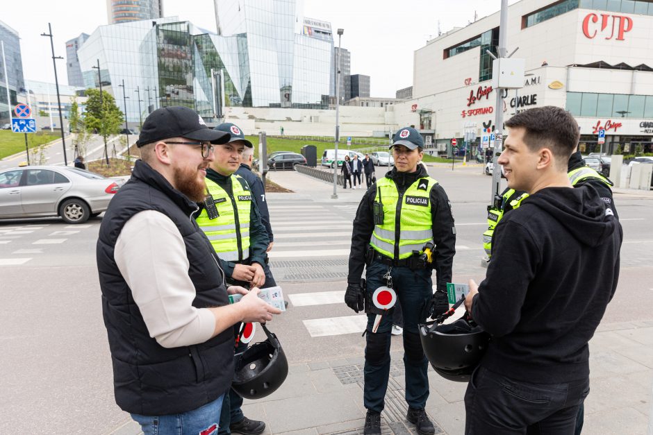 Policija su paspirtukų nuomotojais Vilniuje rengia reidą