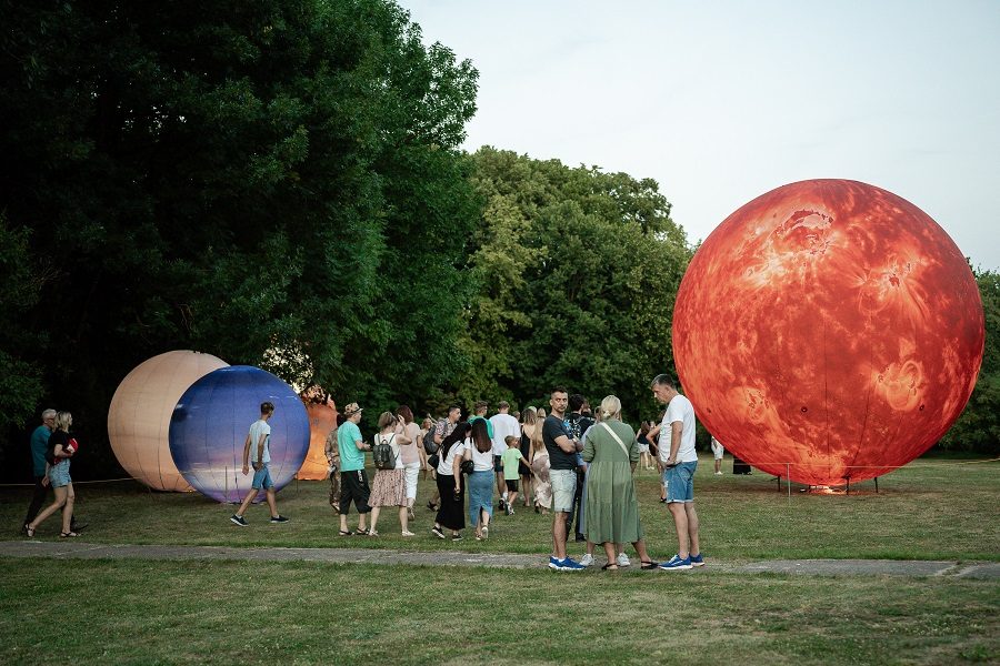 Rugsėjį į Kauno VDU Botanikos sodą grįžta festivalis „Botaninės naktys“