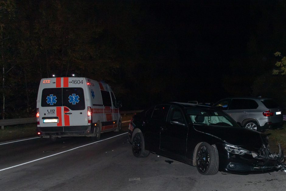 Per parą Kaune – antra masinė avarija: susidūrė keturi automobiliai