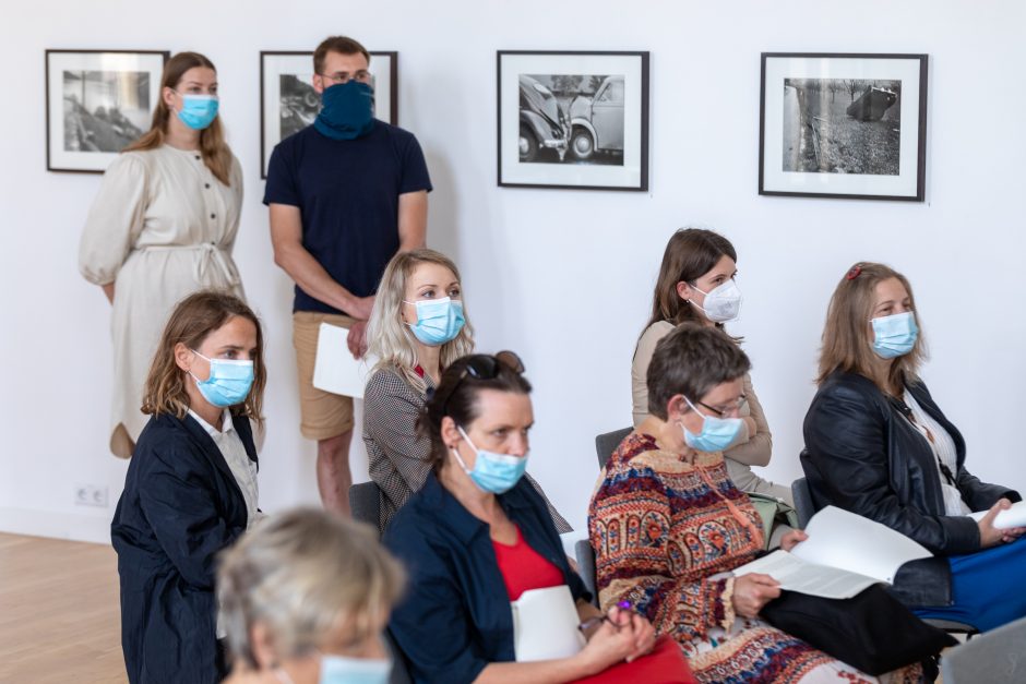 Martyno Mažvydo bibliotekoje atidaryta fotografo A. Odermatto paroda „Karambolage“