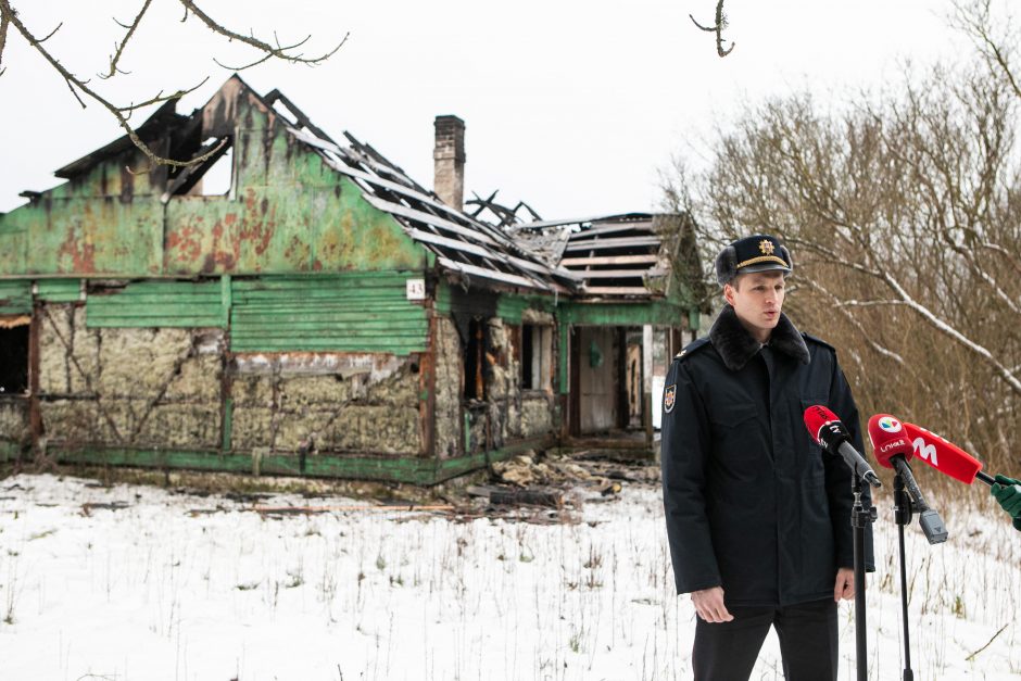 Ugniagesiai: per dvi paras gaisruose žuvo keturi žmonės