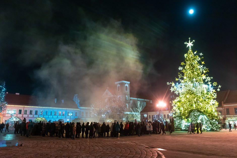 Kauno gatvėmis keliavo Trys Karaliai