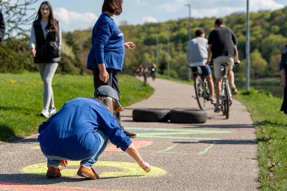 Naujos gatvės tiesimui nepritariantys Žemųjų Šančių gyventojai paminėjo protesto akcijos penkmetį