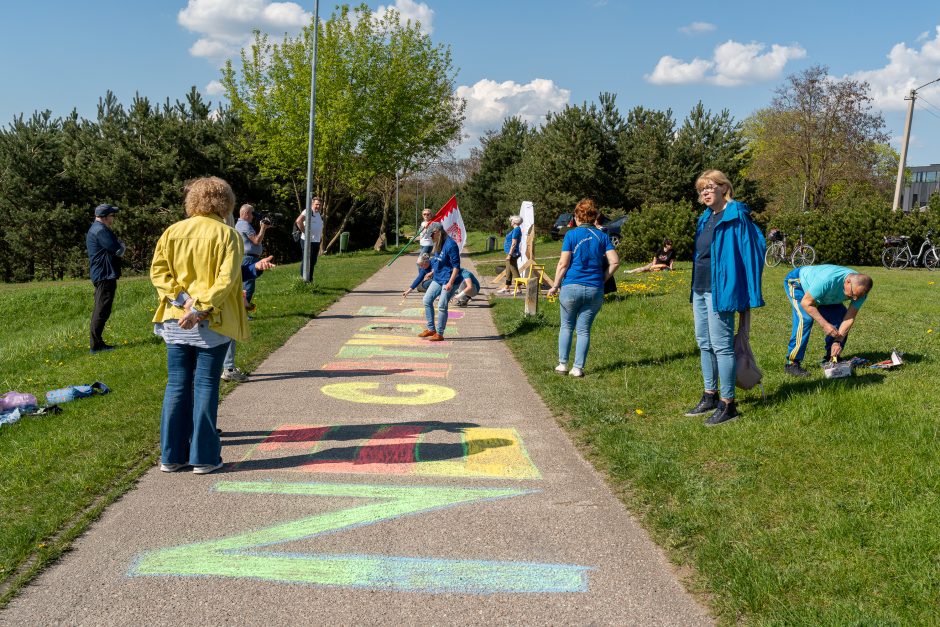 Naujos gatvės tiesimui nepritariantys Žemųjų Šančių gyventojai paminėjo protesto akcijos penkmetį