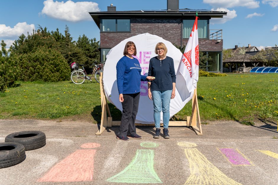 Naujos gatvės tiesimui nepritariantys Žemųjų Šančių gyventojai paminėjo protesto akcijos penkmetį