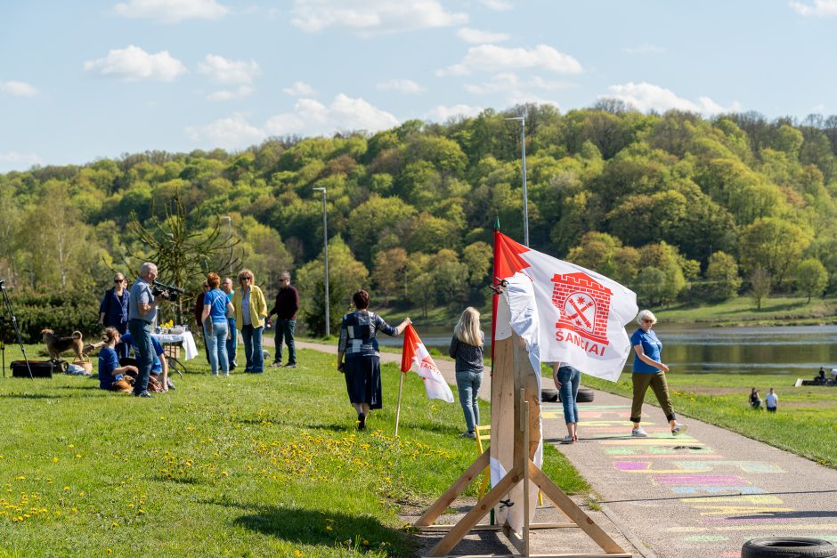 Naujos gatvės tiesimui nepritariantys Žemųjų Šančių gyventojai paminėjo protesto akcijos penkmetį