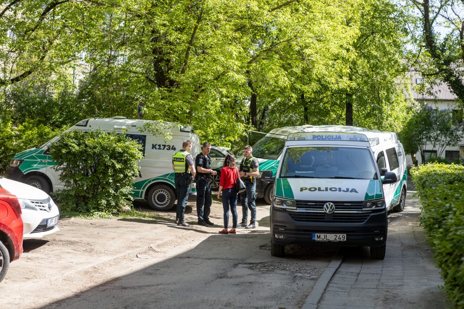 Šeimos tragedija Vilijampolėje: įtariamajam sutuoktinės nužudymu – negailestingas teismo kirtis