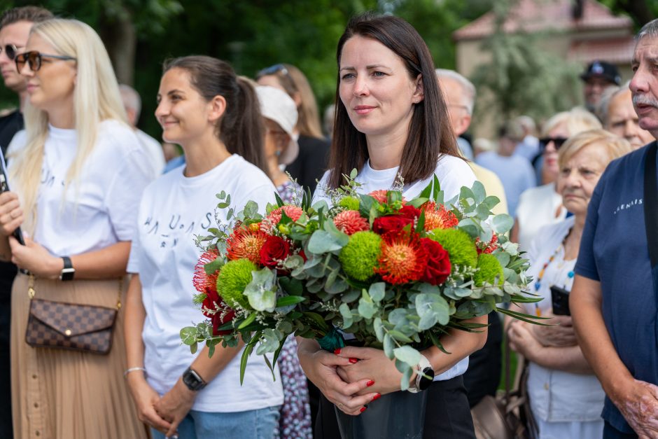 Dovana Kaunui: oficialiai atidengtas Aleksandro Jogailaičio paminklas 