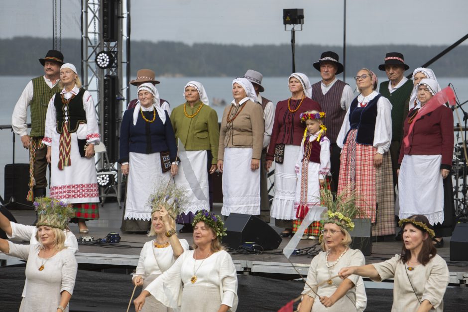 Prie Kauno marių – bandymai atgaivinti ryšį su protėviais