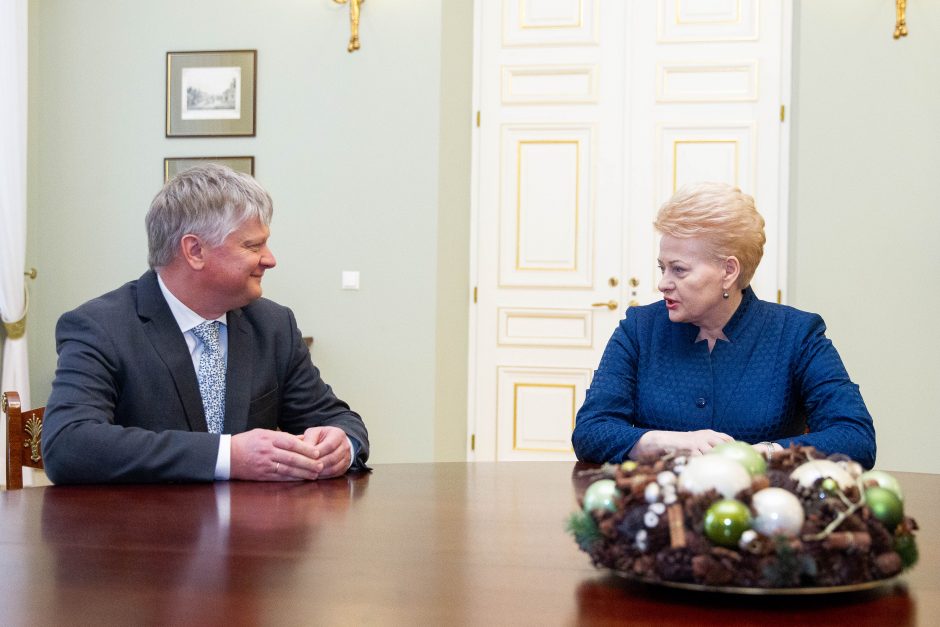 Atleidžiama kultūros ministrė: dirbti su S. Skverneliu nebeleistų savigarba