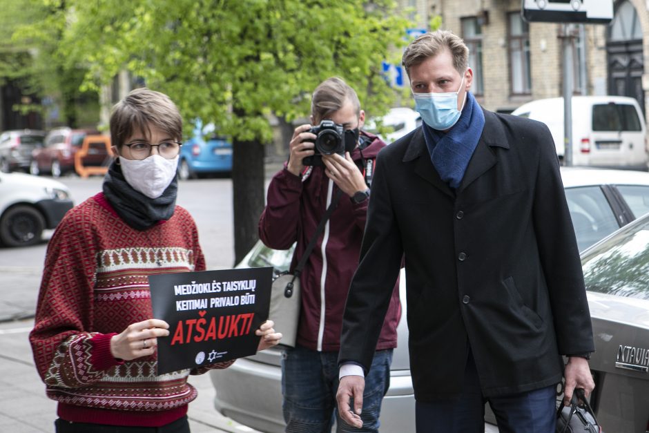 Aplinkos ministras pakeitė įsakymą dėl medžioklės – lankų nebeliko