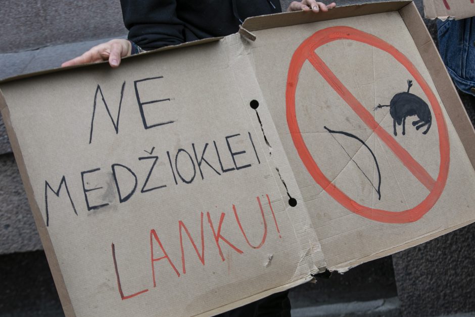 Aplinkos ministras pakeitė įsakymą dėl medžioklės – lankų nebeliko