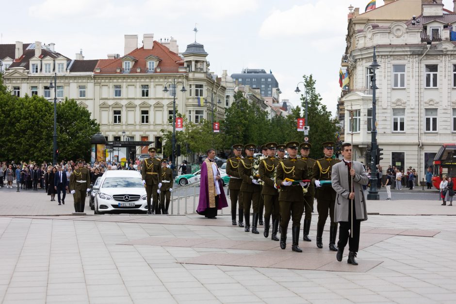 G. Nausėda: A. Adamkienė Lietuvai dovanojo eleganciją, pagarbą, labdarystės tradicijas