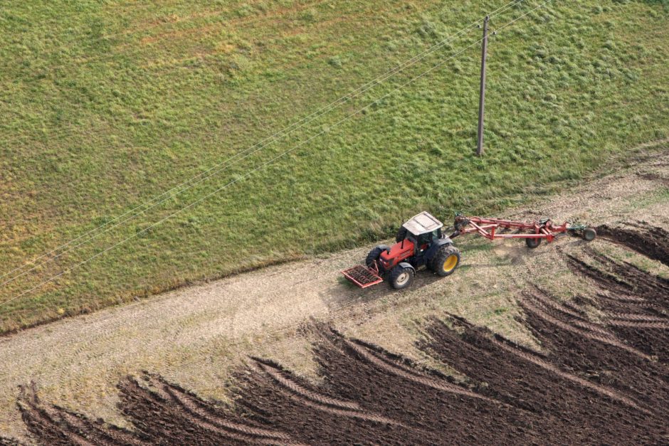 Nuo liūčių nukentėjusius ūkininkus ragina kreiptis į savivaldybes