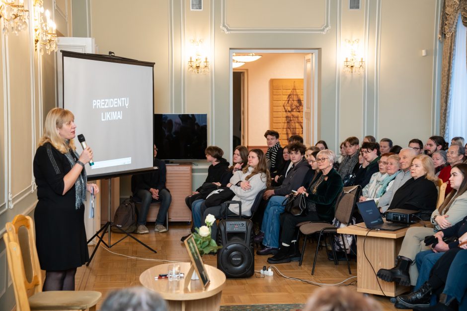 Veiklos mitais ir žūties mįsle apgaubtas prezidentas