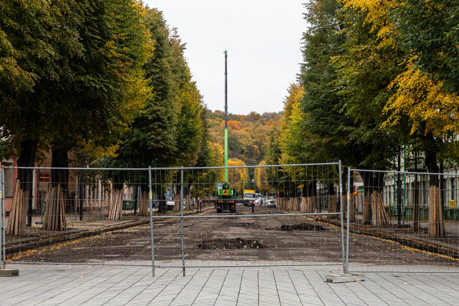 Laisvės alėjoje atsivėrė istorinis grindinys