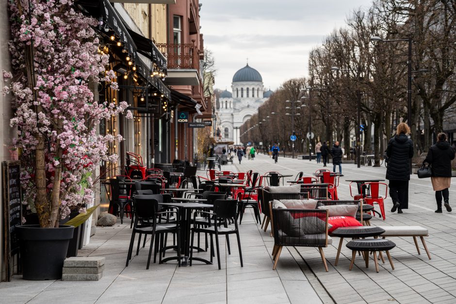 Lauko kavinių sezonas jau prasideda