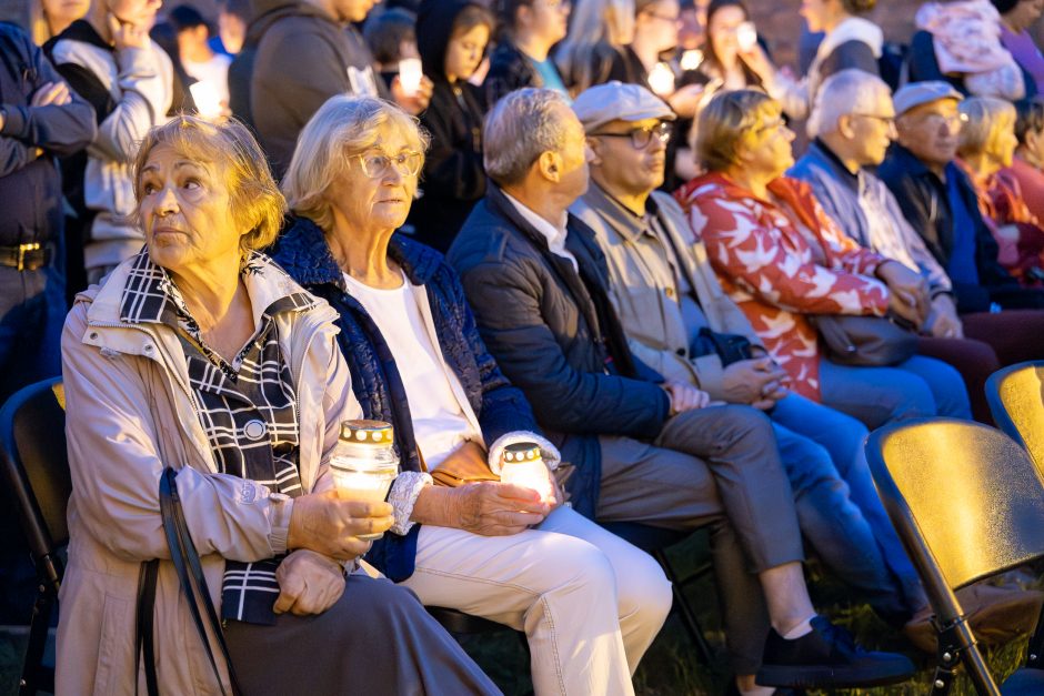 Žydų žudynių vietose – „Atminties kelias“