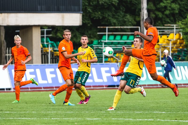 Europos U-19 futbolo čempionatas: Lietuva - Olandija