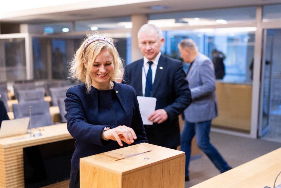 Seimas dėl priesaikos sulaužymo panaikino P. Gražulio mandatą