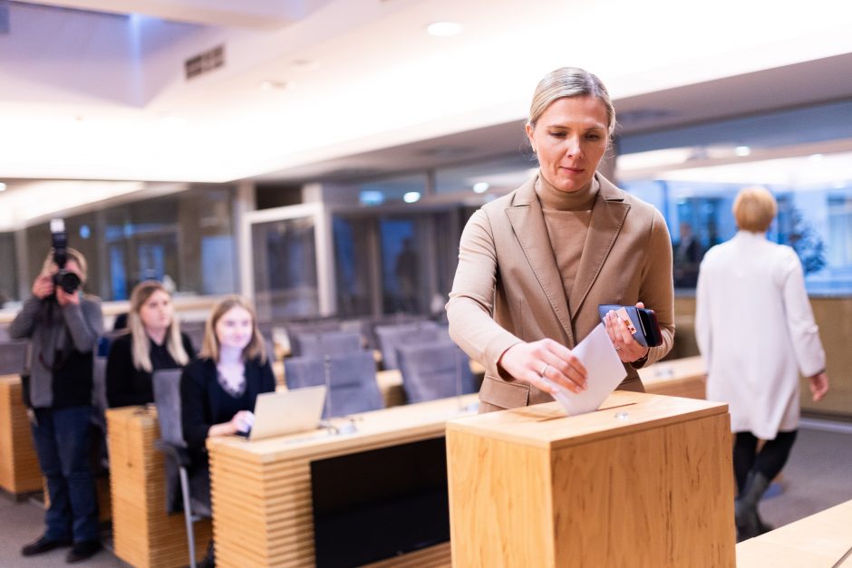 Seimas dėl priesaikos sulaužymo panaikino P. Gražulio mandatą