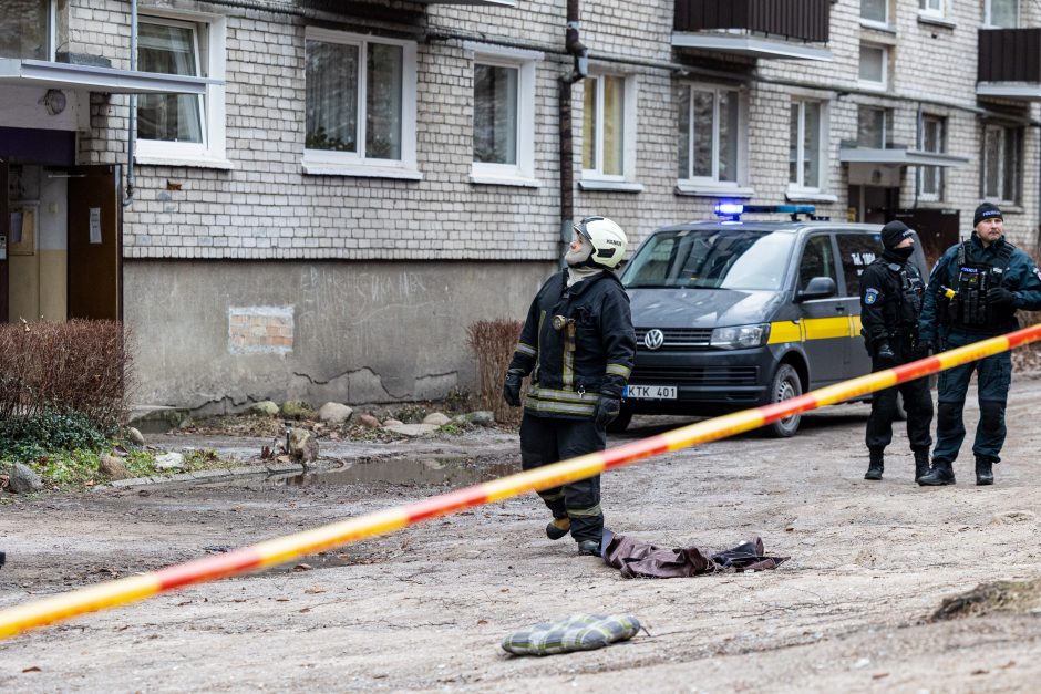 Savivaldybė susirūpino: kas laukia sprogimo apgadinto daugiabučio gyventojų