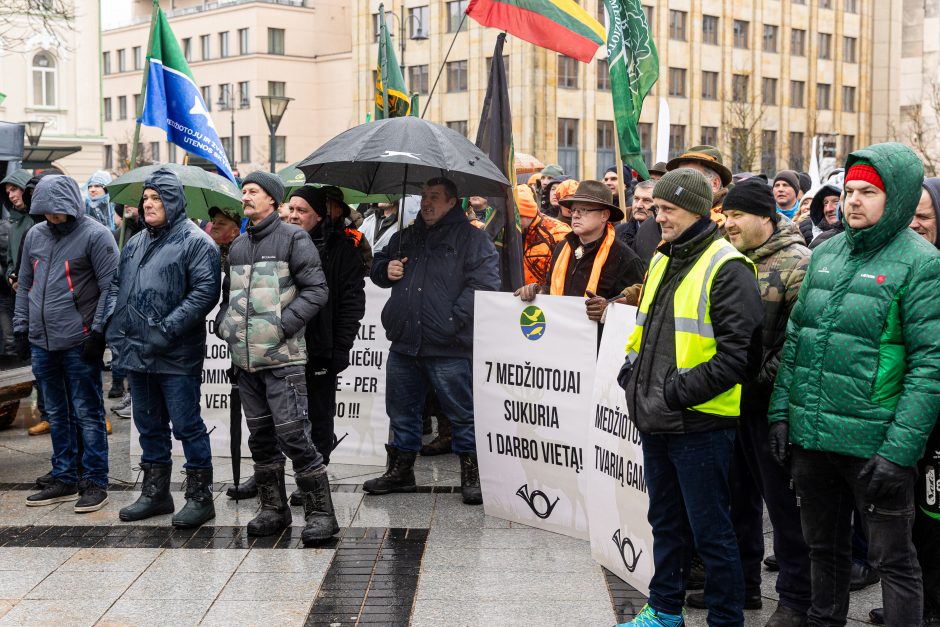 Premjerė: nėra iki galo teisinga sakyti, kad ūkininkų niekas negirdi