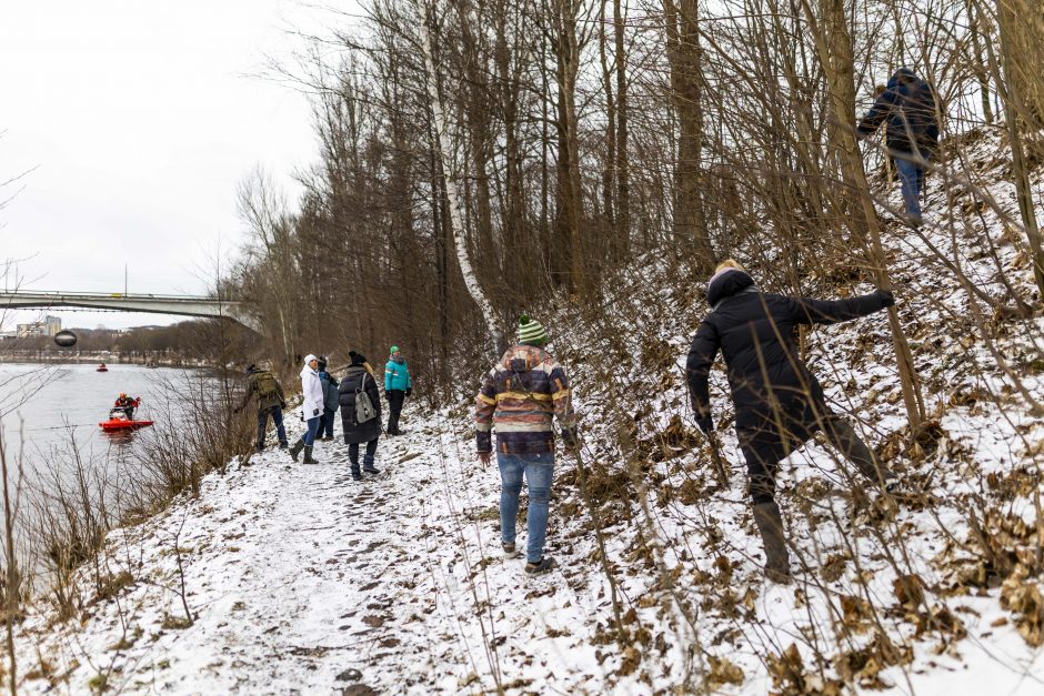 Narai Neryje toliau ieško dingusio 15-mečio, savanoriai buriasi naujoms paieškoms (papildyta)