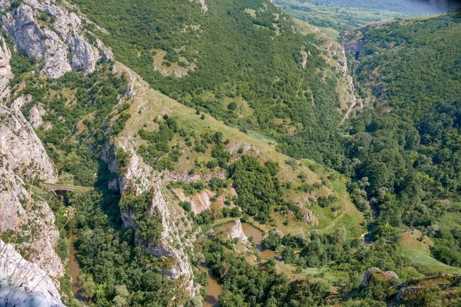 Nežinomybė Albanijoje: ėjęs link kalnų kaimelio į svečių namus negrįžo lietuvis turistas