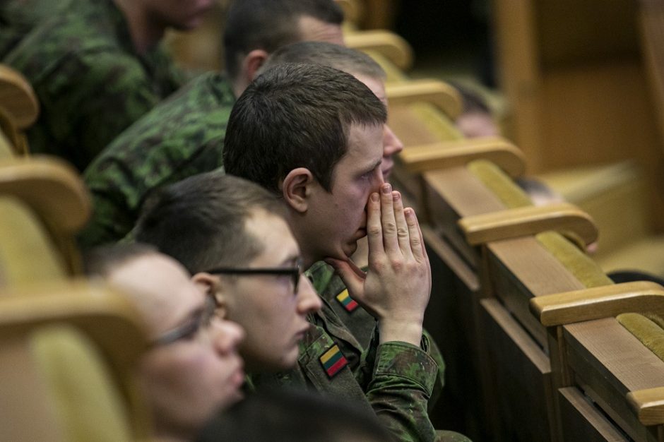 E. Gentvilas: liberalai teigiamai nusiteikę dėl KAM siūlomos šauktinių pertvarkos