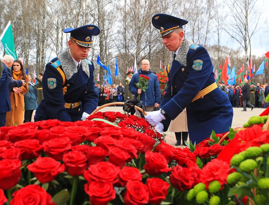 Ukraina paminėjo 36-ąsias Černobylio katastrofos metines