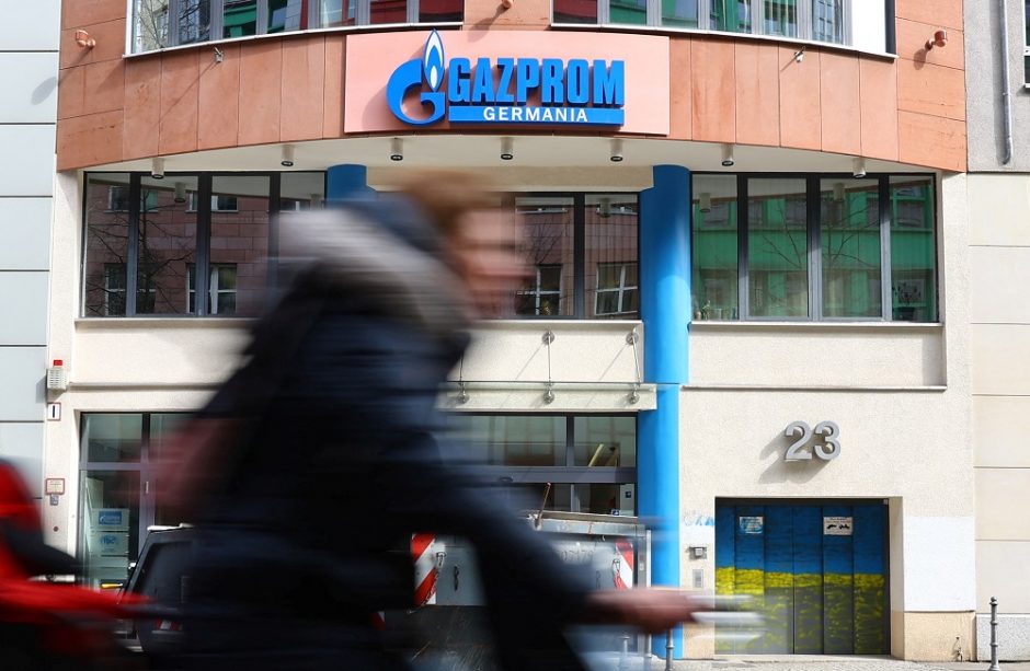 „Gazprom“ atsisakė antrinės įmonės Vokietijoje „Gazprom Germania“