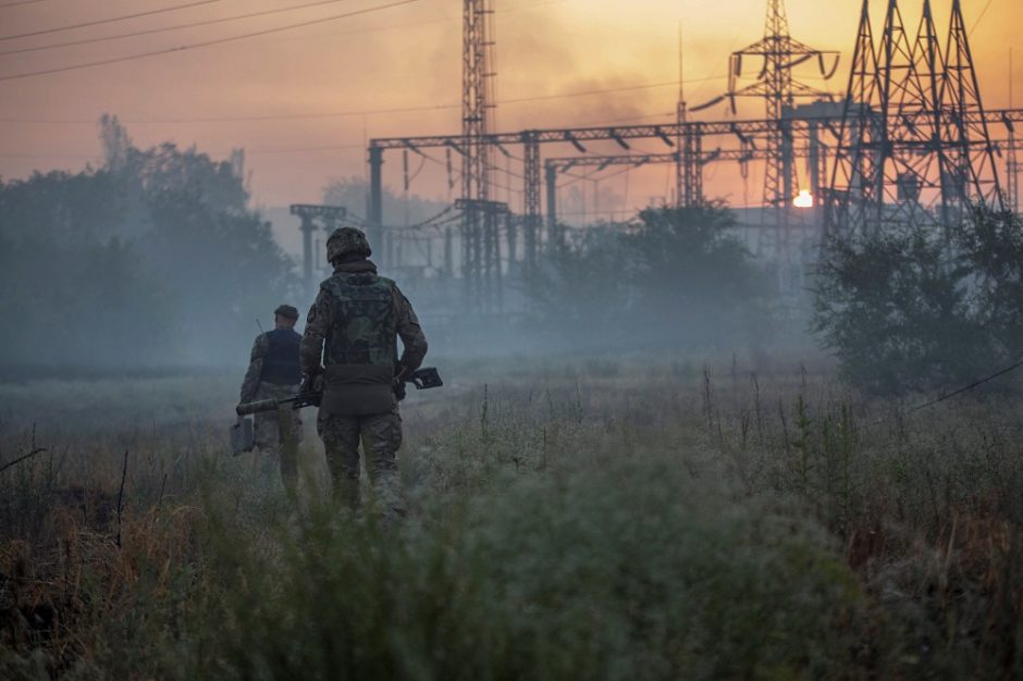 Karas: O. Scholzas – Ukraina ir Rusija dar toli nuo karo užbaigimo derybomis