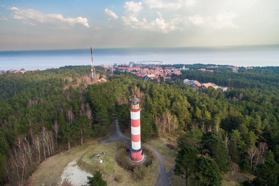 Neringoje prasideda Švyturių dienos: įsižiebs Nidos švyturys, vyks muzikinė eisena