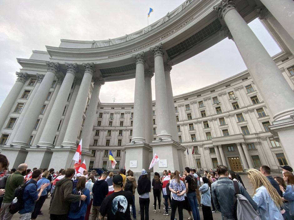 Teisių gynėjai Minske sulaikytą R. Pratasevičių pripažino politiniu kaliniu