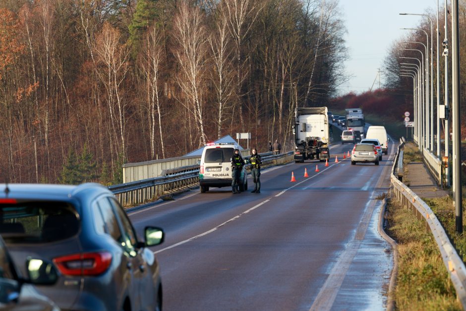 Kauno gatvėse – sudėtinga situacija: vėluoja viešasis transportas