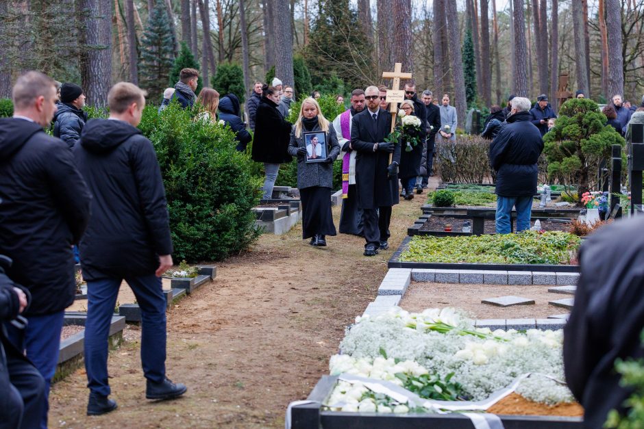 Karmėlavos kapinėse amžinojo poilsio atgulė A. Jagelavičiūtė